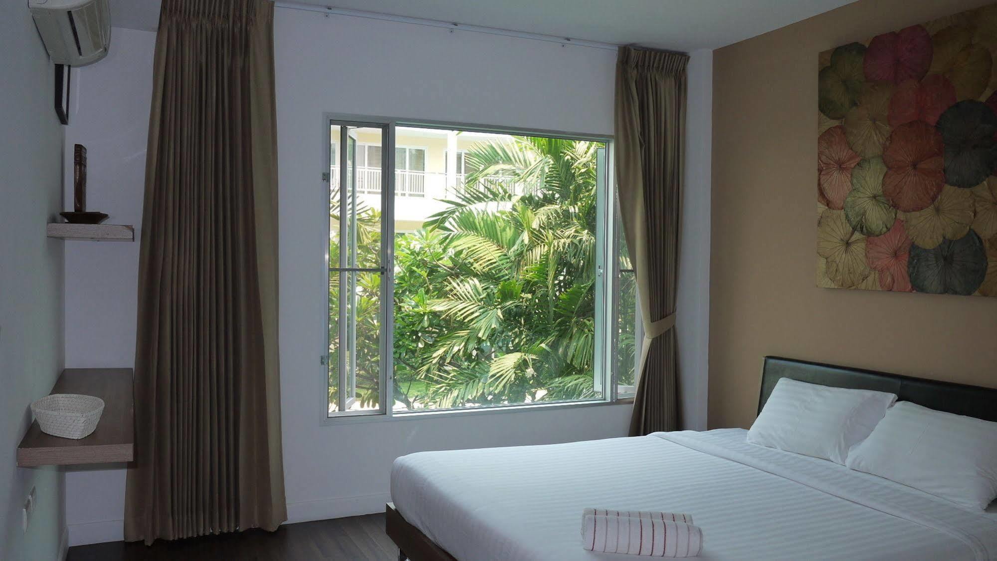 Baan Sanpluem Hua Hin Apartment Luaran gambar