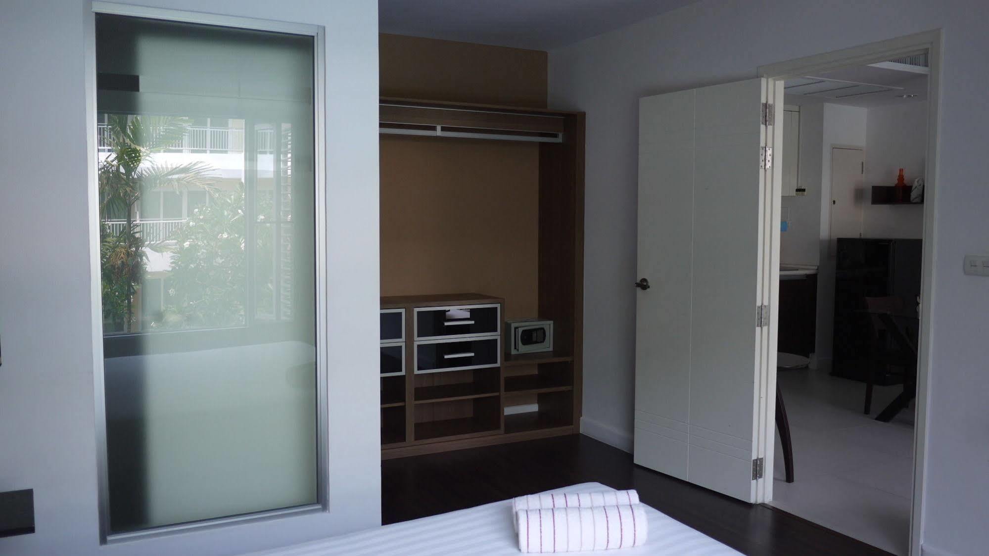 Baan Sanpluem Hua Hin Apartment Luaran gambar