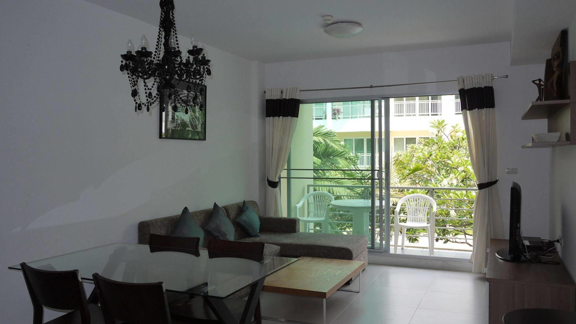 Baan Sanpluem Hua Hin Apartment Luaran gambar