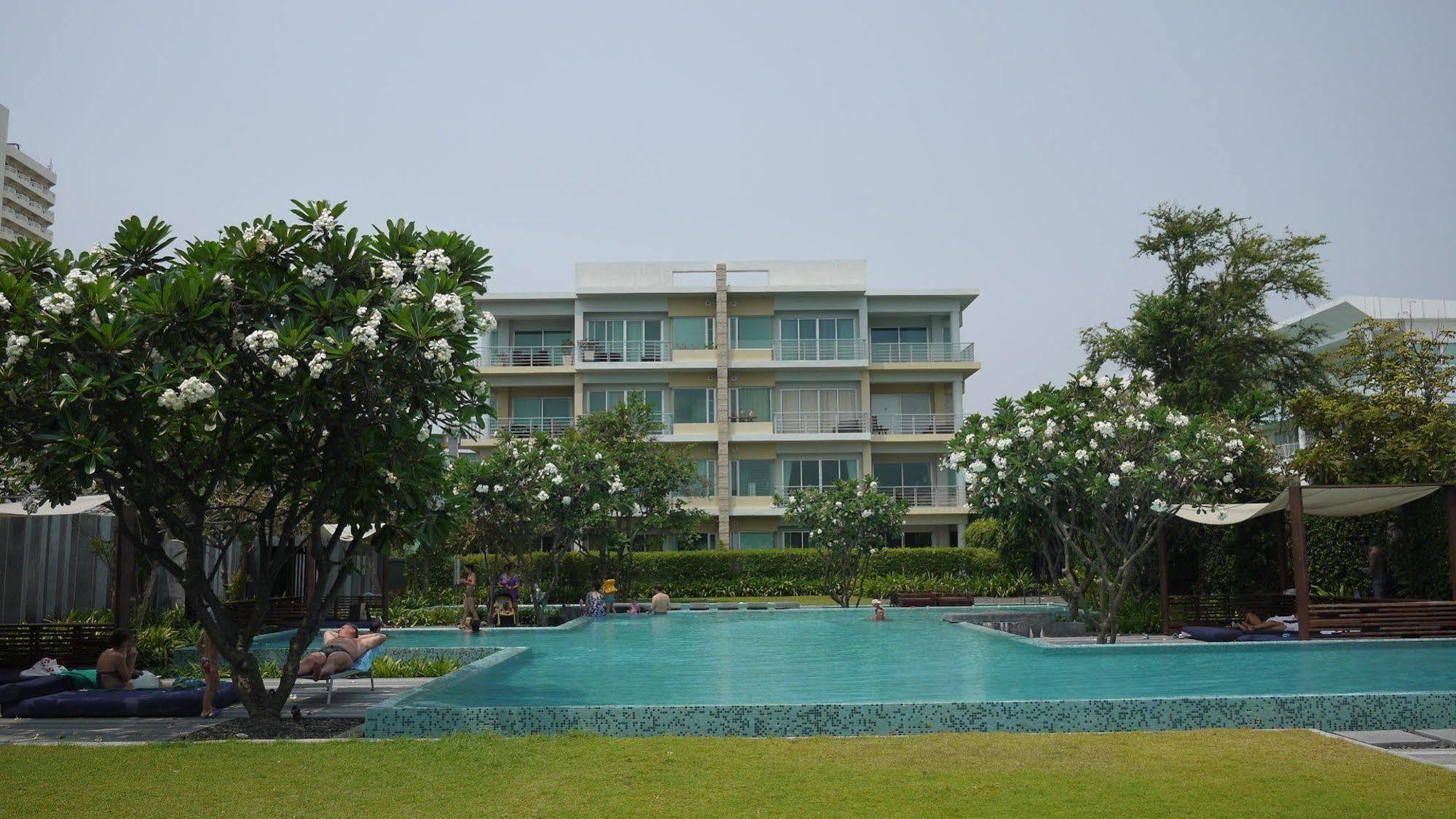 Baan Sanpluem Hua Hin Apartment Luaran gambar